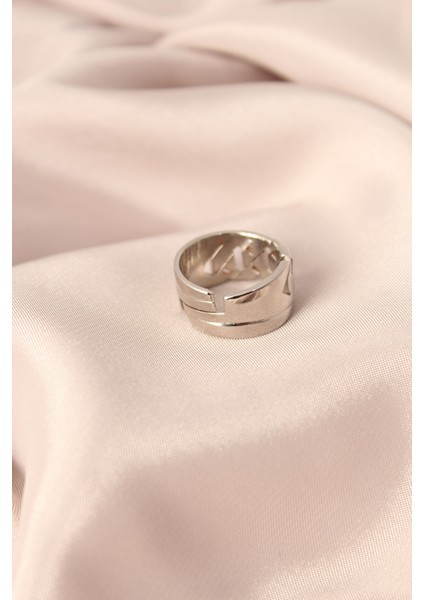 Gümüş Renk Metal Taşlı Model Ayarlanabilir Kadın Yüzük - Lisinya fiyatları