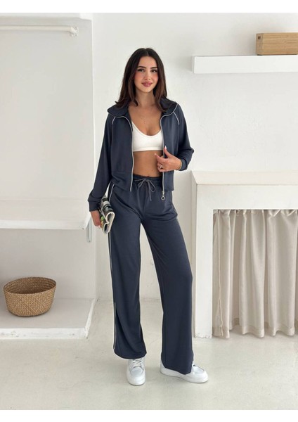 Kadın Fermuarlı Kapüşonlu Rahat Fit Iki Parça Set Eşofman Takımı