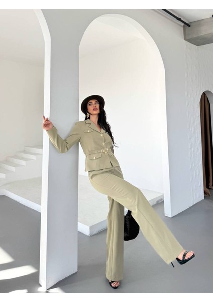 Kadın Kemerli Gold Düğmeli Ceket Palazzo Pantolon Takım Elbise indirimleri