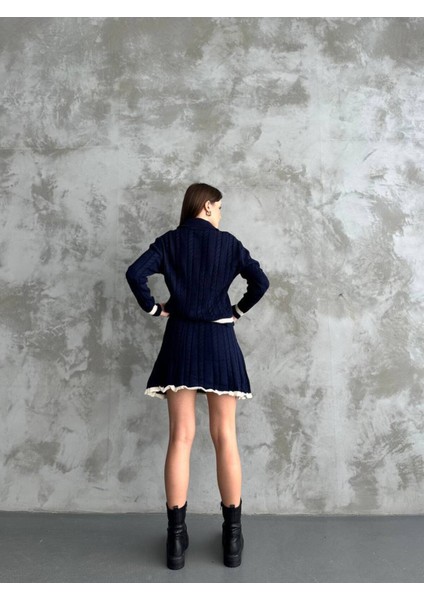 Kadın Triko Düğmeli Polo Yaka Etekli Ikili Takım fırsatları