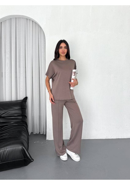 Kadın Modal Kumaş Kısa Kollu T-Shirt Düğme Detaylı Eşofman Takımı