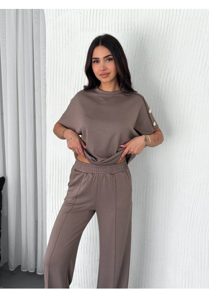 Kadın Modal Kumaş Kısa Kollu T-Shirt Düğme Detaylı Eşofman Takımı indirimleri