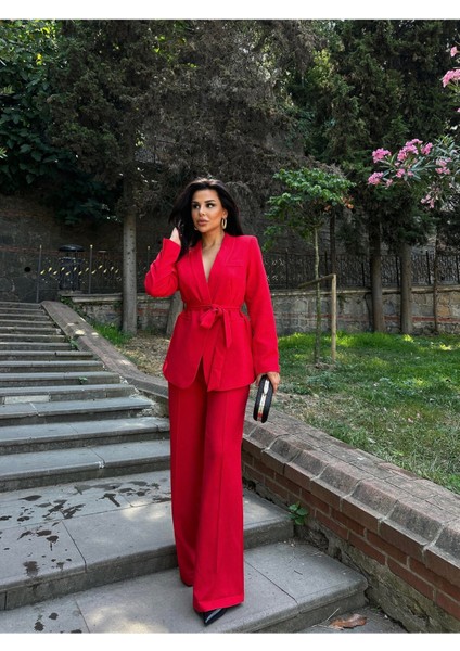 Kadın Kuşaklı Ceket Pantolon Takım Elbise fiyatları