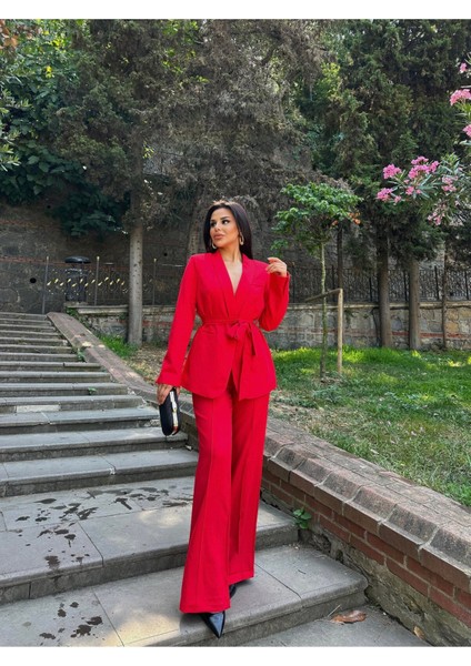 Kadın Kuşaklı Ceket Pantolon Takım Elbise modelleri