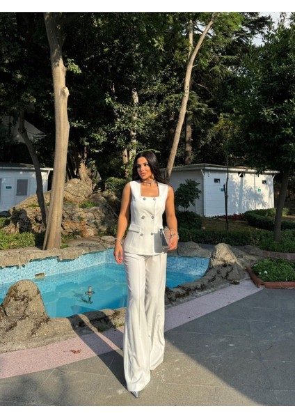 Kadın Düğmeli Yelek Pantolon Kare Yaka Takım