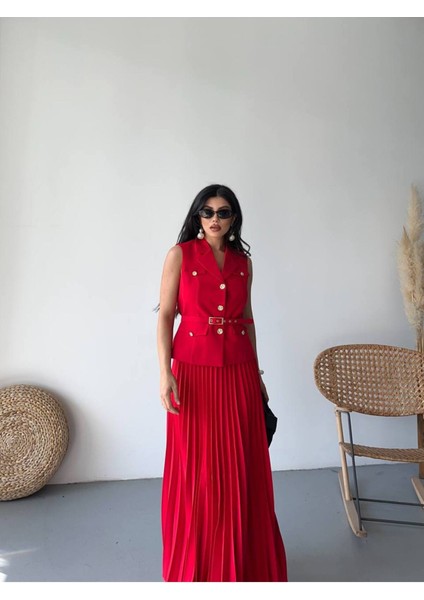 Kadın Kemerli Düğmeli Yelek Pileli Etek Takım Elbise modelleri