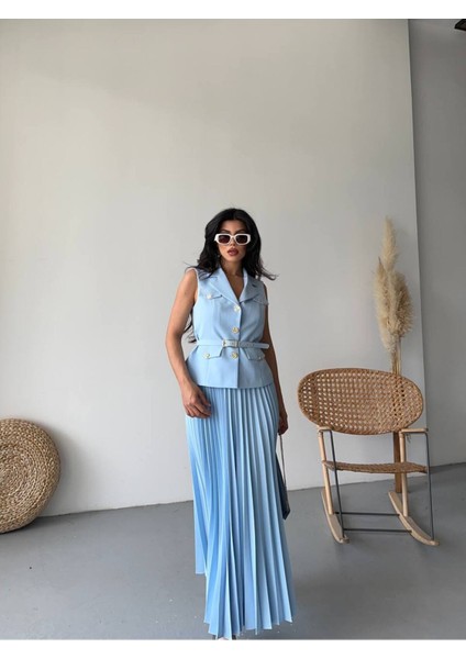 Kadın Kemerli Düğmeli Yelek Pileli Etek Takım Elbise fırsatları