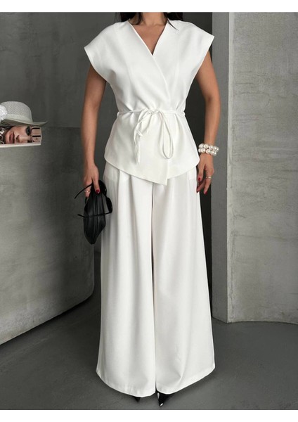 Kadın Kuşaklı Yelekli Palazzo Pantolonlu Takım Elbise