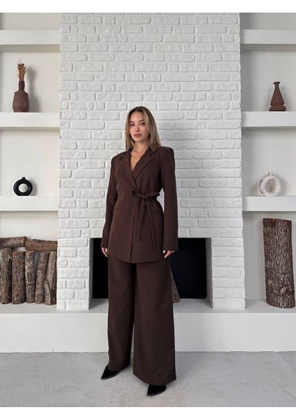 Kadın Yandan Bağlamalı Kuşaklı Blazer Ceket Palazzo Pantolon Ikili Takım Elbise fiyatları