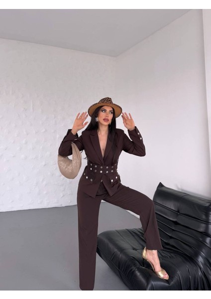 Kadın Zımba Kemer Detaylı Çıtçıtlı Cekete Palazzo Pantolon Şık Takım Elbise fiyatları