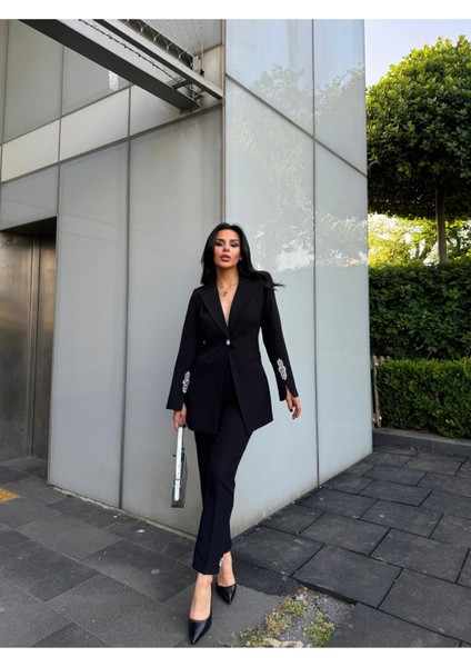 Kadın Taş Detaylı Ceket Pantolon Takım Elbise