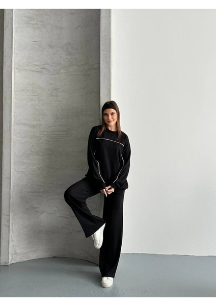 Kadın Ince Çizgi Detaylı Ikili Takım