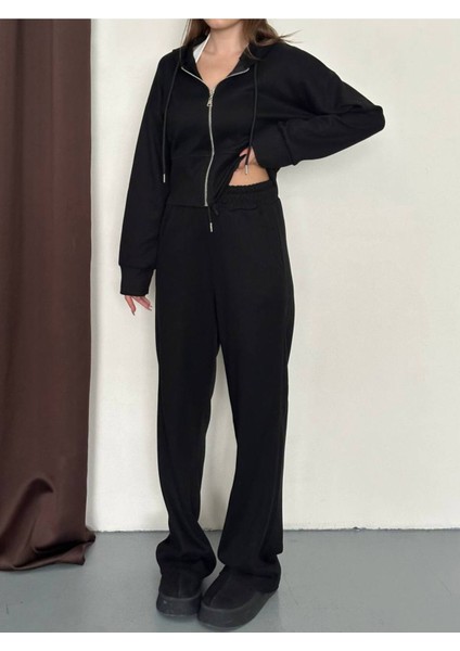 Kadın Kapüşonlu Fermuarlı Rahat Fit Günlük ve Şık Tarz Eşofman Takımı fırsatları