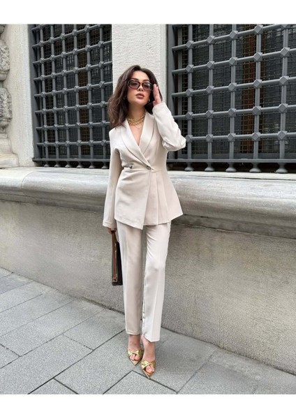 Kadın Yan Pileli Tasarım Ceket Pantolon Takım Elbise