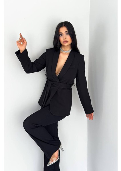 Kadın Bağlamalı Sahte Cepli Kemerli Şal Yaka Blazer Ceket Boru Paça Esnek Pantolon Takım Elbise fırsatları