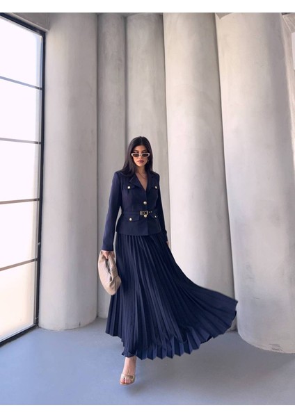 Kadın Kemerli Gold Düğmeli Premium Ceket Pileli Uzun Etek Takım Elbise