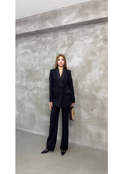 Kadın Saten Detaylı Mostralı Takım Elbise modelleri