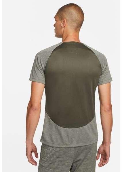 Football Academy Dri-Fit T-Shirt Erkek Kısa Kollu Tişört fiyatları