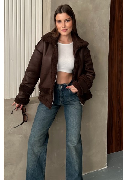 Kadın Içi Kürklü Oversize Suni Deri Mont - Peluş Detaylı Kaban Kışlık Şık Rahat Kombin fırsatları