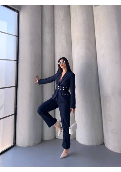 Kadın Zımba Kemer Detaylı Çıtçıtlı Cekete Palazzo Pantolon Şık Takım Elbise fiyatları