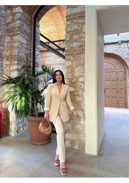 Kadın Tek Düğmeli Ceket Dar Paça Pantolon Takım Elbise