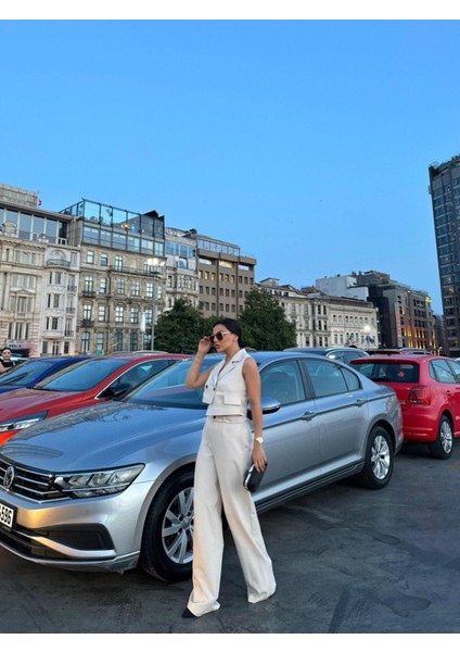 Kadın Düğmeli Yelek Pantolon Kare Yaka Takım modelleri