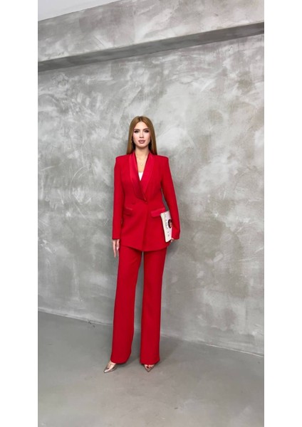 Kadın Saten Detaylı Mostralı Takım Elbise