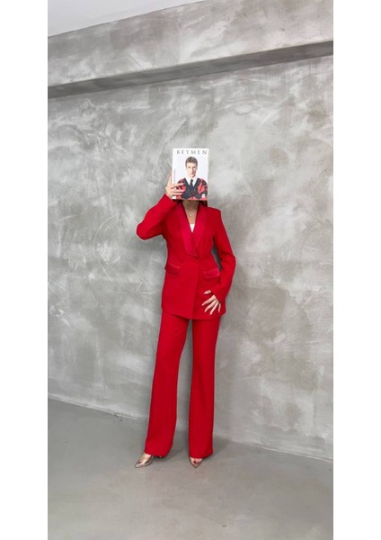 Kadın Saten Detaylı Mostralı Takım Elbise indirimleri