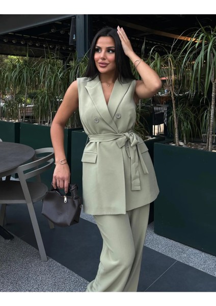 Kadın Kuşaklı Yelek Pantolon Takım Elbise fırsatları