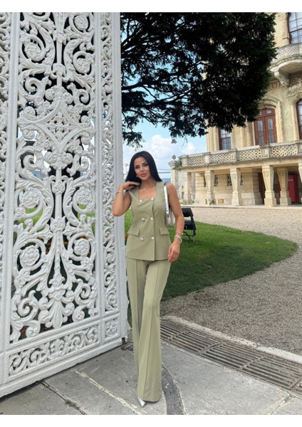 Kadın Düğmeli Yelek Pantolon Kare Yaka Takım fiyatları