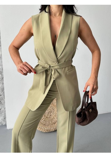 Kadın Şal Yaka Kuşaklı Yelekli Palazzo Pantolonlu Takım Elbise
