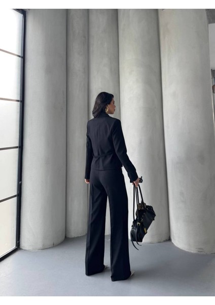 Kadın Kemerli Gold Düğmeli Ceket Palazzo Pantolon Takım Elbise fiyatları