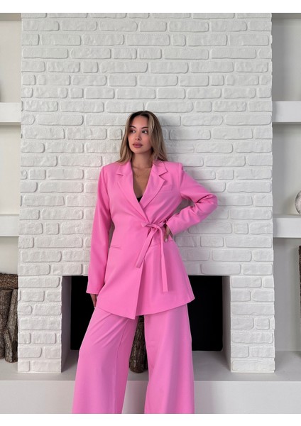 Kadın Yandan Bağlamalı Ikili Kuşaklı Blazer Ceket Pantolon Takım