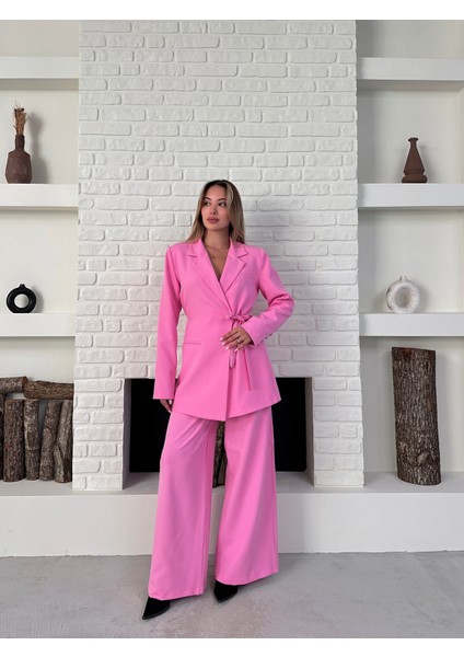 Kadın Yandan Bağlamalı Ikili Kuşaklı Blazer Ceket Pantolon Takım modelleri