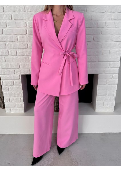 Kadın Yandan Bağlamalı Ikili Kuşaklı Blazer Ceket Pantolon Takım