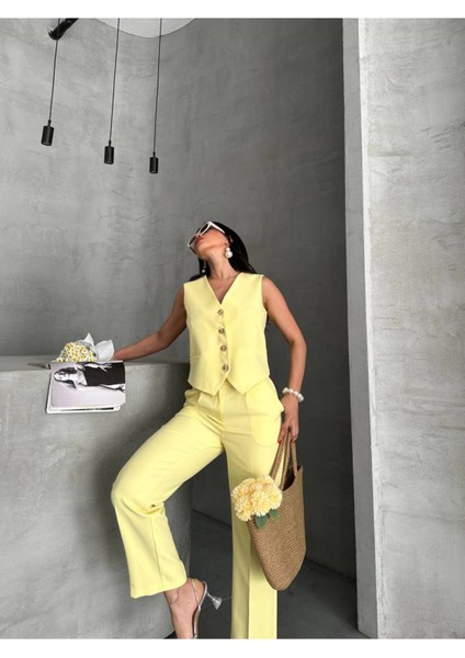 Kadın Alt Üst Takım Şık Taş Düğme Detaylı Premium Yelek Pantolon Ikili Takım Elbise fiyatları
