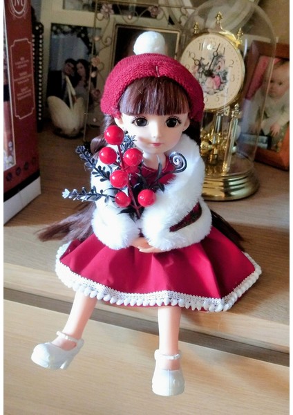 Kırmızı Pelerinli Kokinalı Yılbaşı Bebeği 30 cm | Noel Temalı Dekoratif Oyuncak Bebek fiyatları