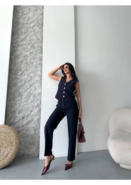 Kadın Alt Üst Takım Şık Taş Düğme Detaylı Premium Yelek Pantolon Ikili Takım Elbise modelleri