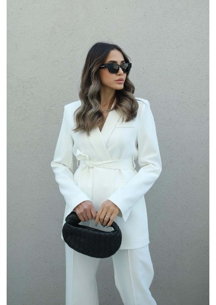 Kadın Kuşaklı Ceket Pantolon Takım Elbise fiyatları