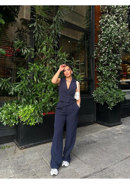 Kadın Çizgili Asimetrik Kesim Yelek Palazzo Pantolon Takım Elbise