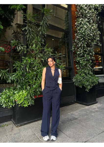 Kadın Çizgili Asimetrik Kesim Yelek Palazzo Pantolon Takım Elbise fiyatları