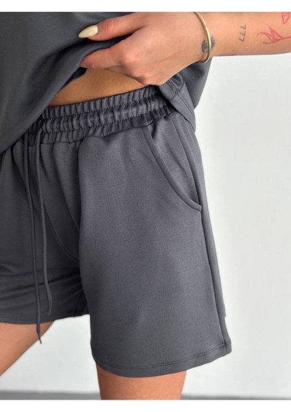 Kadın Modal Kumaş Polo Yaka T-Shirt Şortlu Takım modelleri