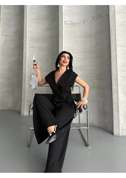 Kadın Kuşaklı Yelekli Palazzo Pantolonlu Takım Elbise fırsatları