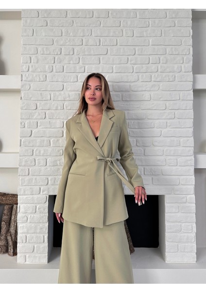 Kadın Yandan Bağlamalı Ikili Kuşaklı Blazer Ceket Pantolon Takım fiyatları
