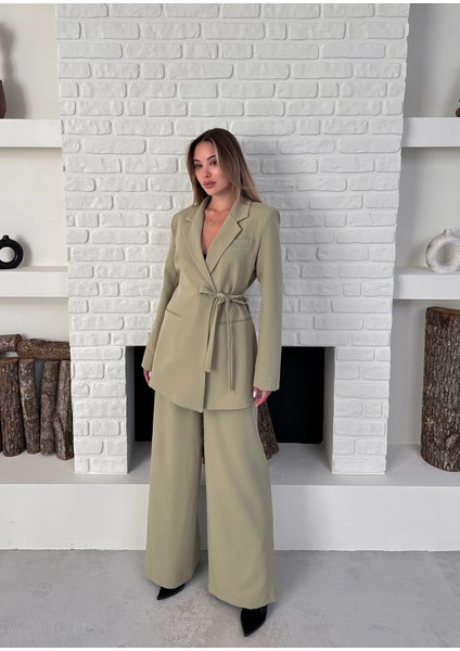 Kadın Yandan Bağlamalı Ikili Kuşaklı Blazer Ceket Pantolon Takım indirimleri