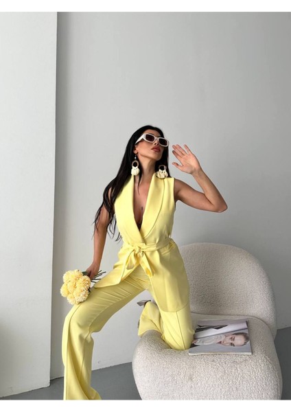 Kadın Şal Yaka Kuşaklı Yelekli Palazzo Pantolonlu Takım Elbise fiyatları