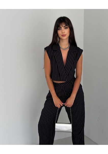 Kadın Sıfır Kol Kruvaze Yaka Ceket Crop Pantolon Takım Elbise fiyatları