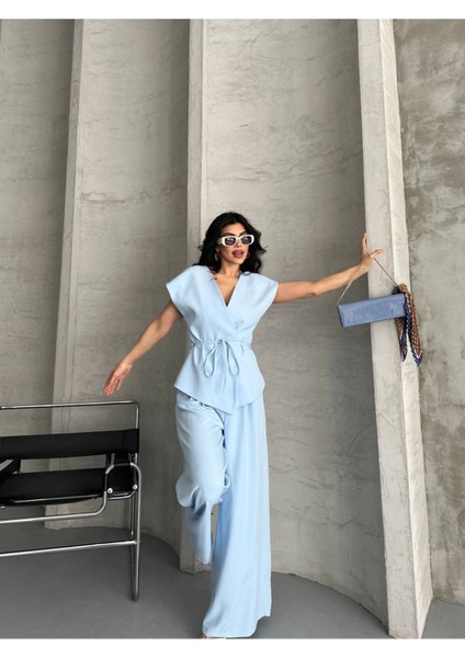 Kadın Kuşaklı Yelekli Palazzo Pantolonlu Takım Elbise fırsatları