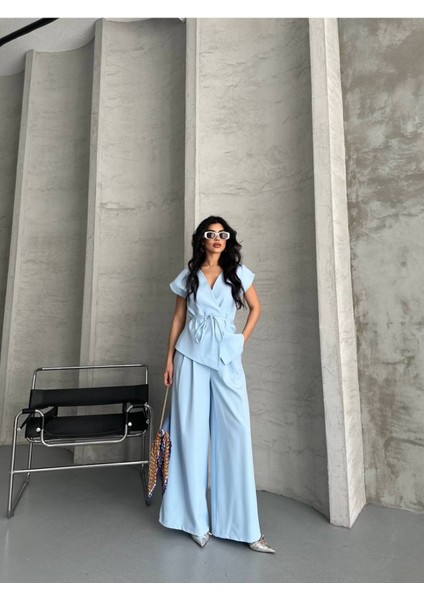 Kadın Kuşaklı Yelekli Palazzo Pantolonlu Takım Elbise