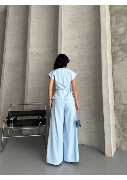 Kadın Kuşaklı Yelekli Palazzo Pantolonlu Takım Elbise